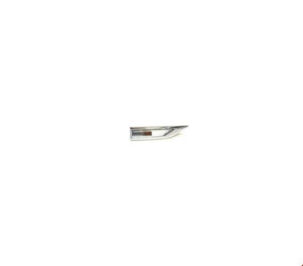 Volkswagen Passat Ön Çamurluk Sinyali Sağ T-7 2015 Sonrası Uyumlu - Image 1