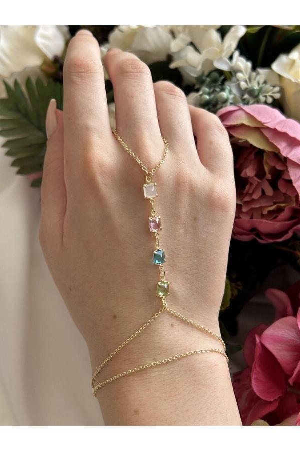 Atelier Emine Renki Baget Şahmeran - Image 1