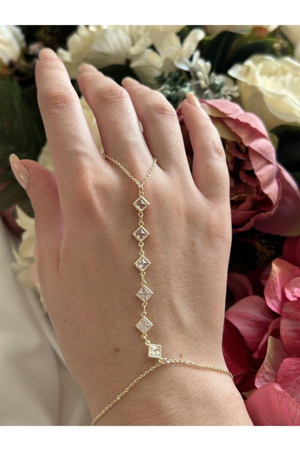 Atelier Emine Dörtgen Detay Şahmeran - Image 1