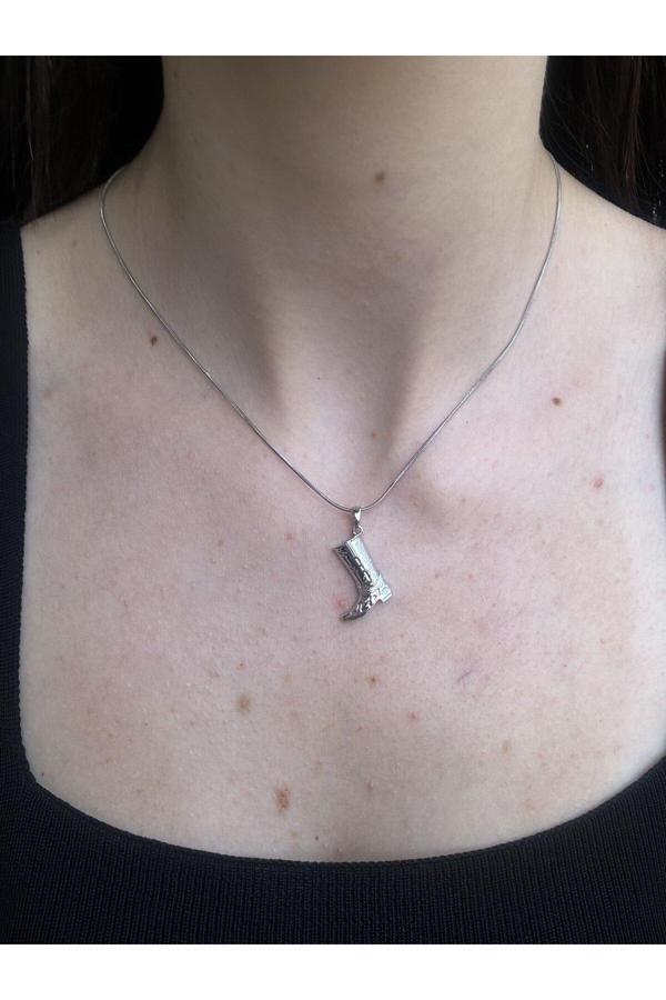 Atelier Emine Silver Kovboy Çizmesi Kolye - Image 1