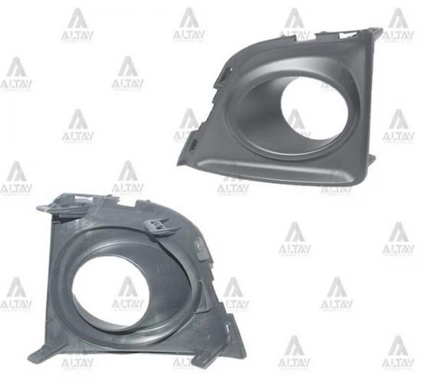 2013-2016 Toyota Corolla Nde180 Sis Lamba Kapağı Sağ Siyah Sis Delikli (Nikelaj Çıtalı) (Bfn) (Adet) - Image 1