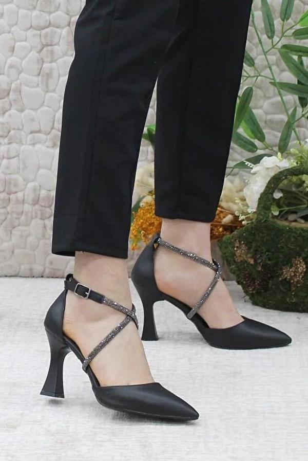 Feles 18-444 Çapraz  Şerit Taşlı Abiye Kadın Topuklu Ayakkabı Stiletto - Image 1