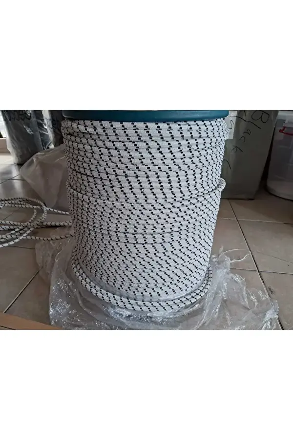 POLYESTER İP HALAT 5 MM 75 METRE URGAN BAYRAK İPİ İSKOTA HALAT SALINCAK İPİ KOPMAZ İP FİLE İPİ - Image 1