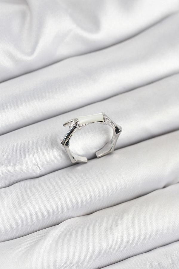 Zarif Kadın için Silver Pirinç Kemik Stil Yüzük - Image 1