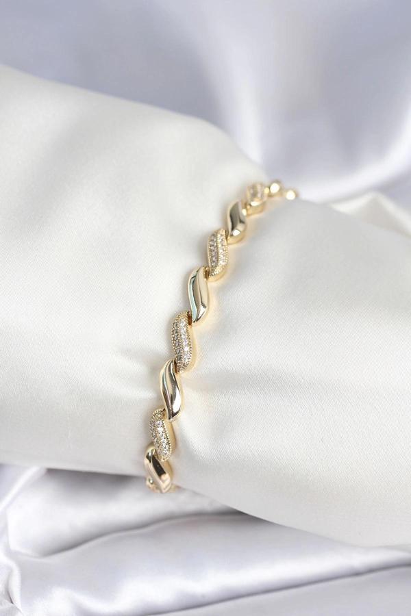 Pirinç Gold Renk Zirkon Taşlı Sarmal Model Kadın Bileklik - Image 1
