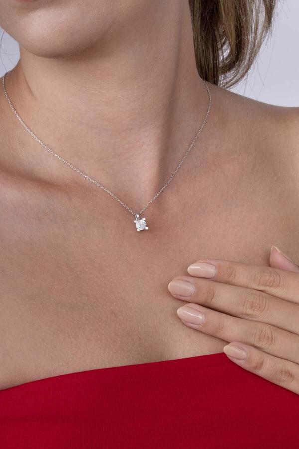 Gümüş Pazarım 4 Tırnaklı Pırlanta Montür Gümüş Kadın Tektaş Kolye - Image 1