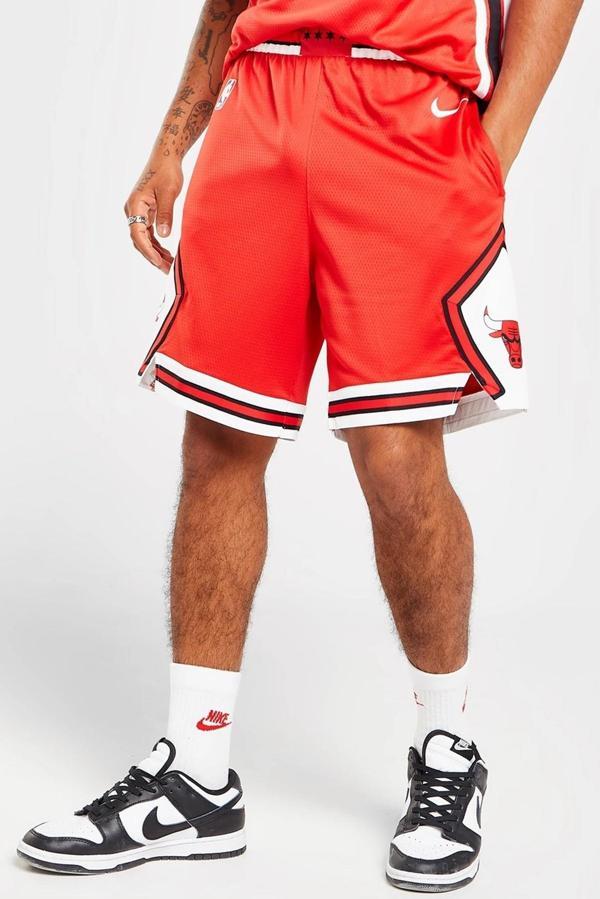 Nike Dri Fit NBA Chicago Bulls Swingman Shorts Erkek Basketbol Şort Kırmızı - Image 1