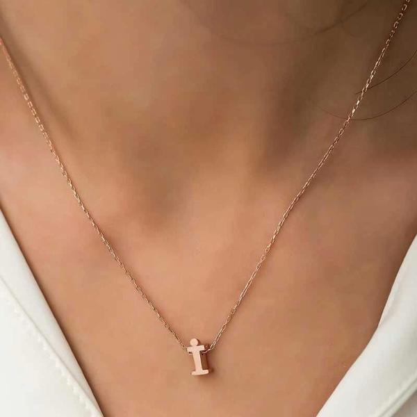 Supertrend Gümüş Rose 3 Boyutlu İ Harf Bayan Kolye - Image 1