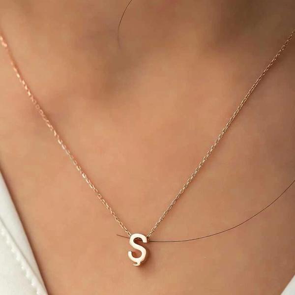 Supertrend Gümüş Rose 3 Boyutlu Ş Harf Bayan Kolye - Image 1