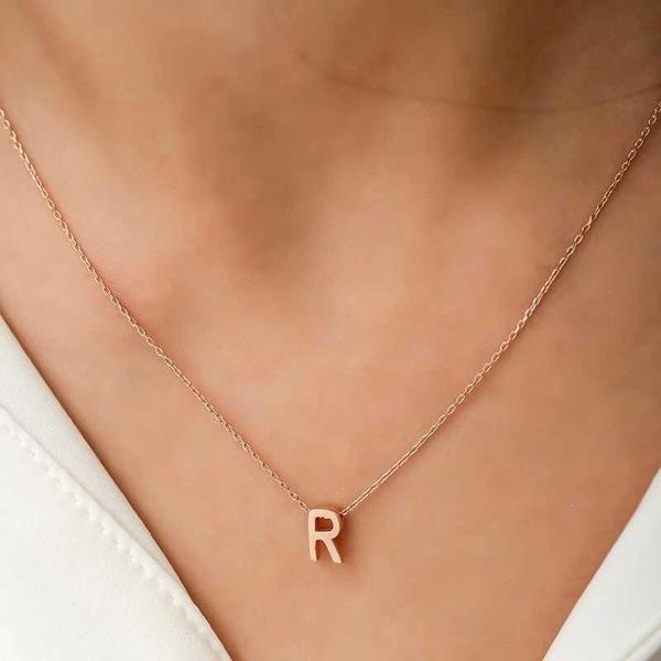 Supertrend Gümüş Rose 3 Boyutlu R Harf Bayan Kolye - Image 1