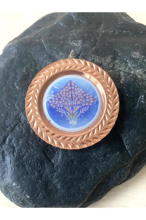 Sanat Taciri El Boyama Çini Baskı Temalı Bakır Renklı Magnet No 07 - Image 1