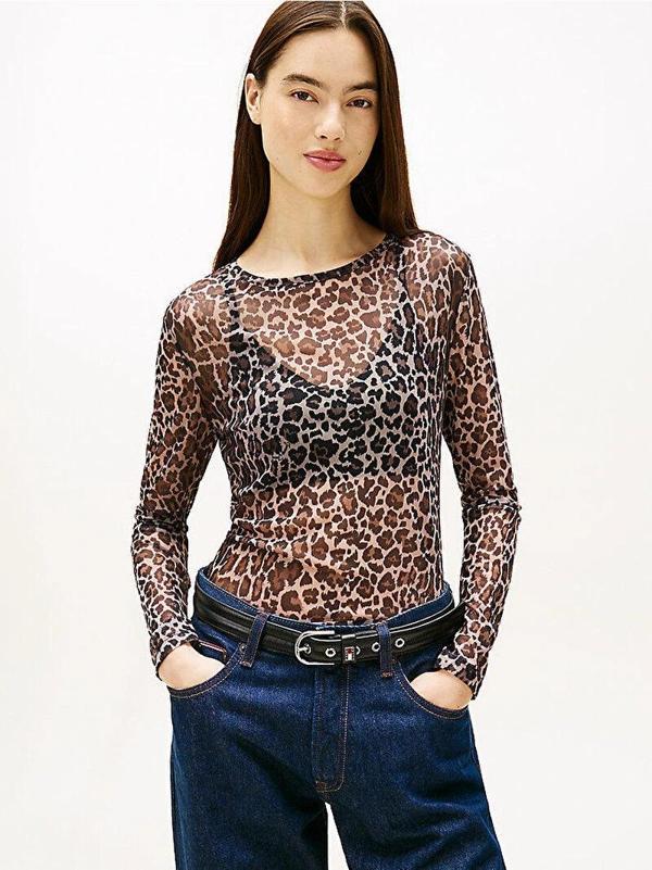 Tommy Hilfiger TJW Dar Kesim Tamamı Baskılı File Uzun Kollu Kadın Kahverengi T-shirt DW0DW215580HD - Image 1
