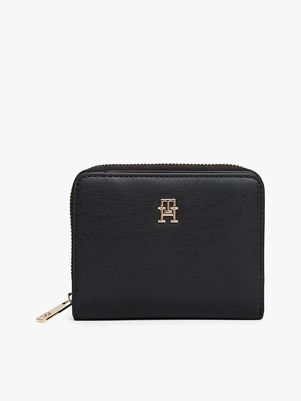 Tommy Hilfiger TH Icon Orta Boy Fermuarlı Kapaklı Kadın Siyah Cüzdan AW0AW17742BDS - Image 1