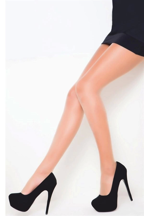 Klasik 20 İnce Mat Kadın Külotlu Çorap - Image 1