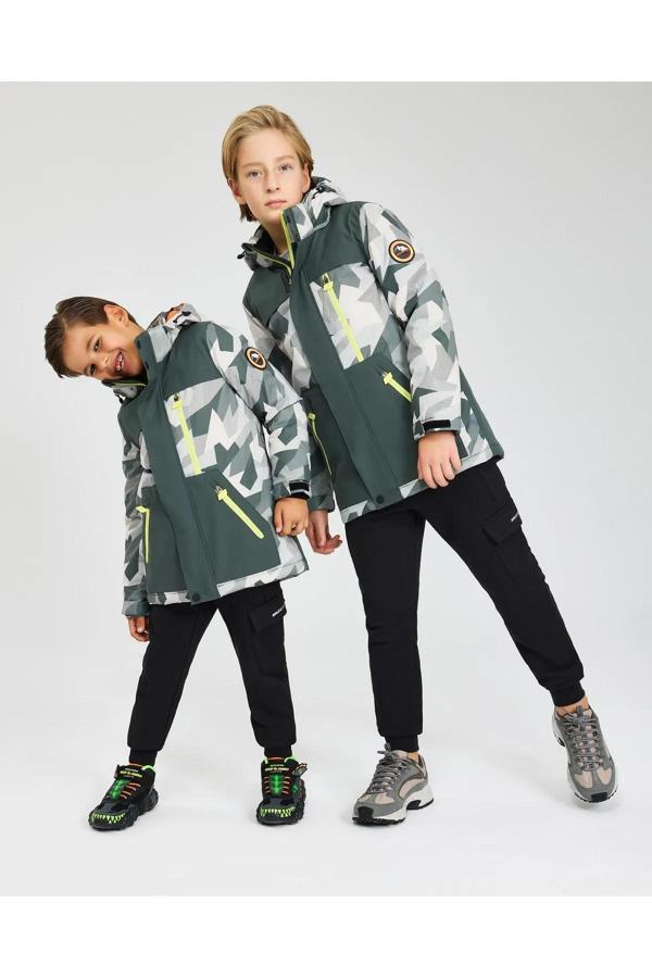 Skechers SK242025-040 B Outerwear Padded Erkek Çocuk Spor Mont - Image 1