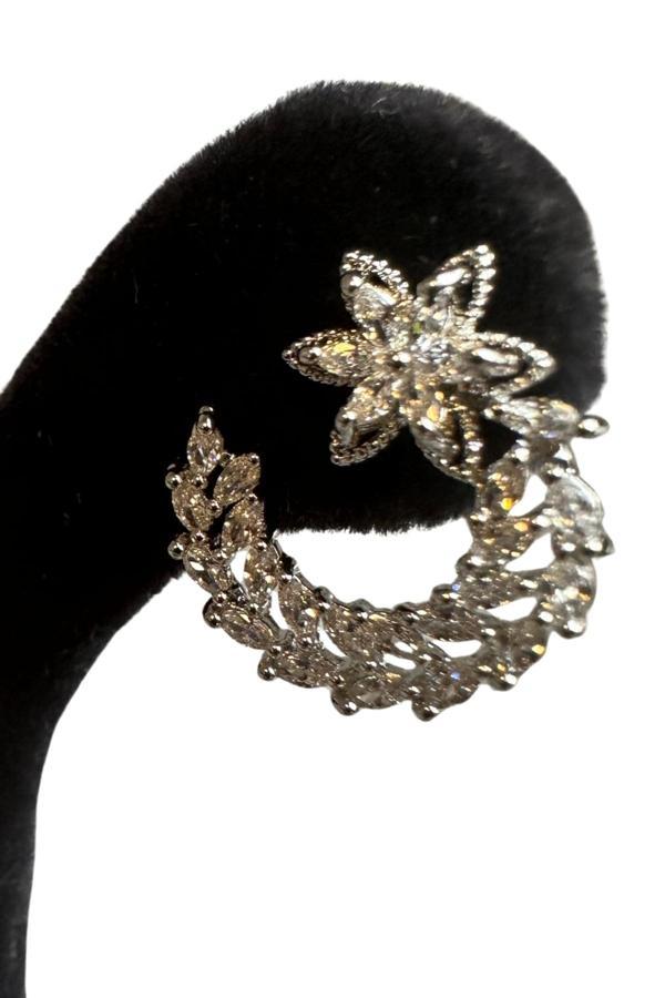 Uretti - İREM 3914 6728 Zirkon Taşlı Ay Model Tasarım Küpe - Image 1