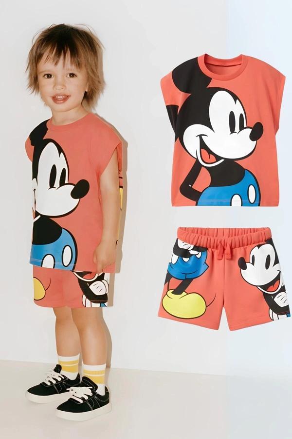 Unisex Çocuk Mickey Mouse Baskılı Pamuklu Bisiklet Yaka T-shirt ve Şort Alt Üst Takım - Image 1