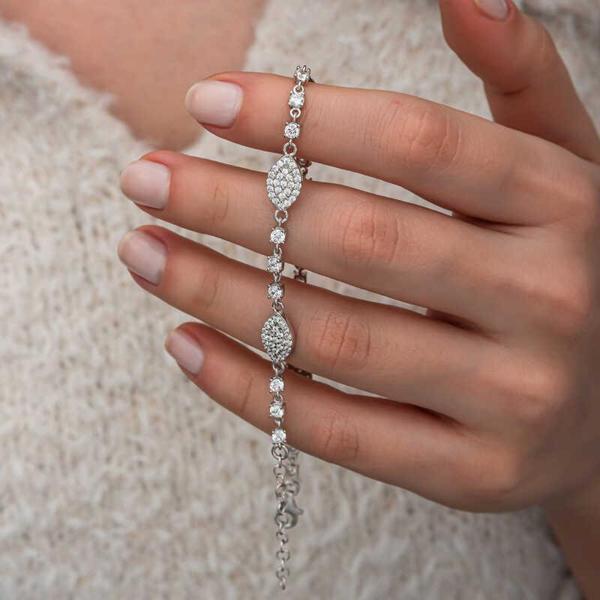 BlackCraft Gümüş Zirkon Taşlı Mekik Kadın Bileklik (BC-CE50E7) - Image 1