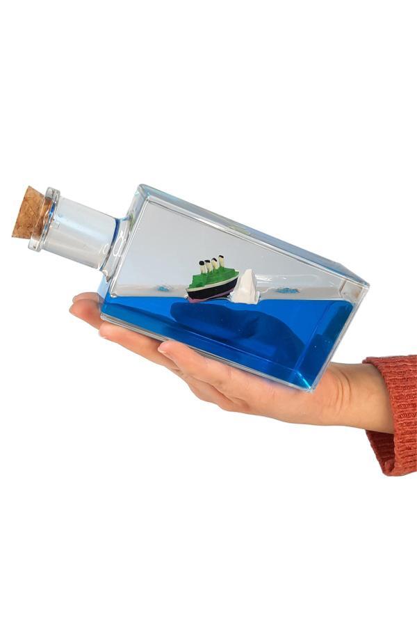 Coverzone Titanic Gemi Sevgiliye Hediye Batmayan Aşk Gemisi Dekoratif Ev Süsü Özel Hediye - Mantar Şişe - Image 1