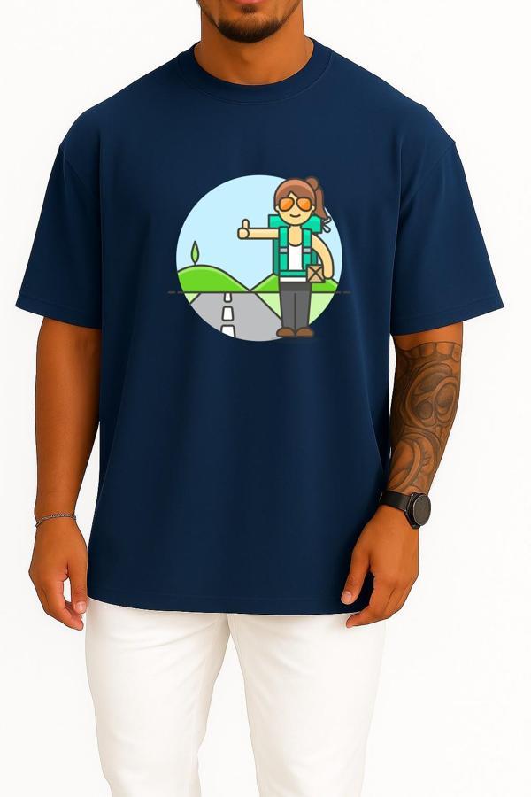Oversize Otostop Gezgin Kadın - Traveller Göğüs Tasarımlı Unisex T-Shirt - Image 1