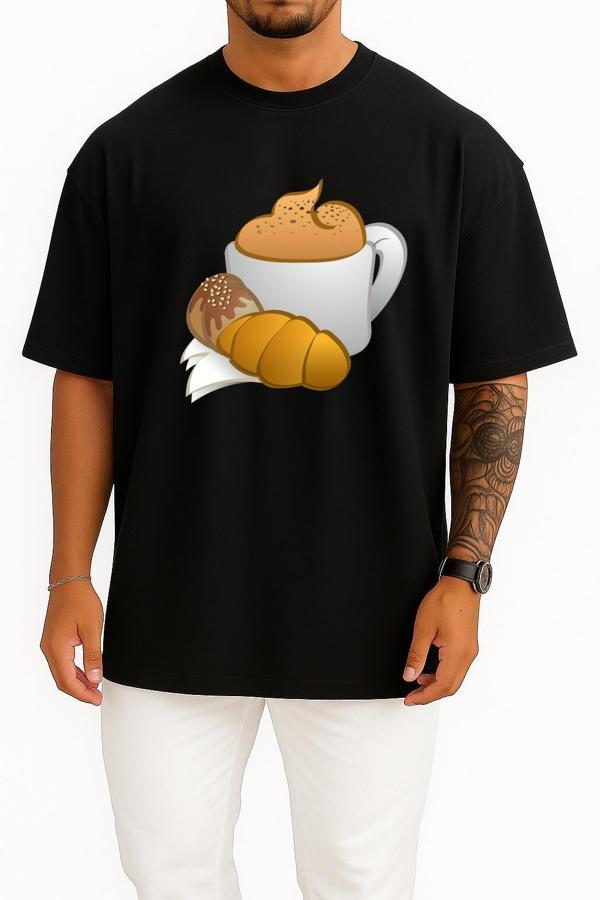 Oversize Kahve Croissant Kahvaltı Göğüs Tasarımlı Unisex T-Shirt - Image 1