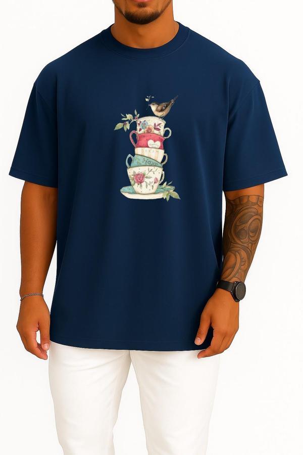 Oversize Kuş Ve Çay Fincanı, Çay Fincanı Havlu Çaydanlık Göğüs Tasarımlı Unisex T-Shirt - Image 1