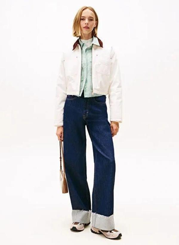 Tommy Hilfiger TJW Dolgulu Kısa Koç Kadın Beyaz Ceket DW0DW21665YBH - Image 1