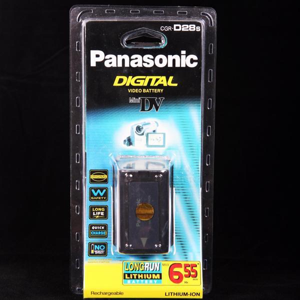 Panasonic Cgr-D28S Batarya D28S Uyumlu Kameraklar AG-DVC7, AG-DVX100,  NV-DS15, NV-DS30, EX1 / EX1B - Image 1