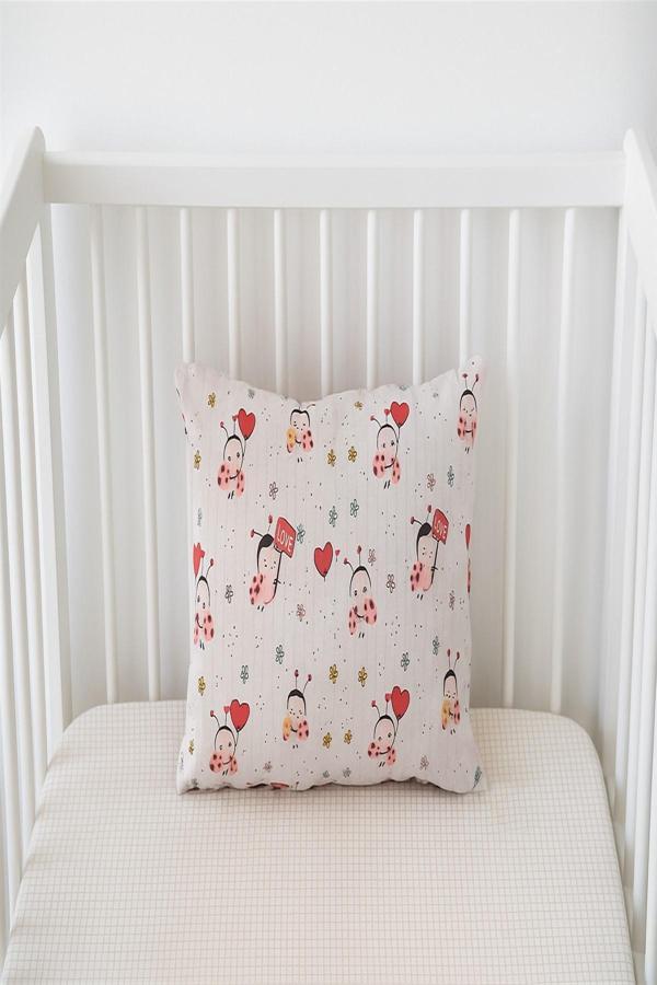 More Home Müslin Bebek Yastık Kılıfı Kapaklı 35X45 Uğur Böceği - Image 1