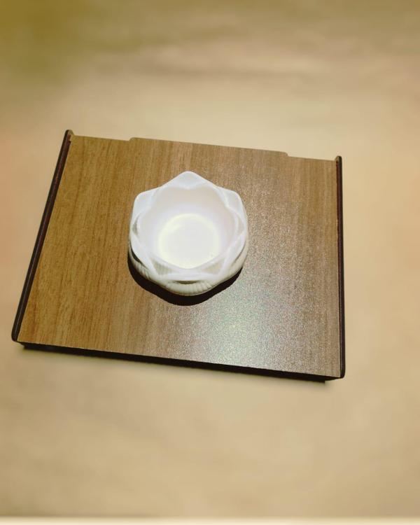 Minelly Lotus  - Image 1