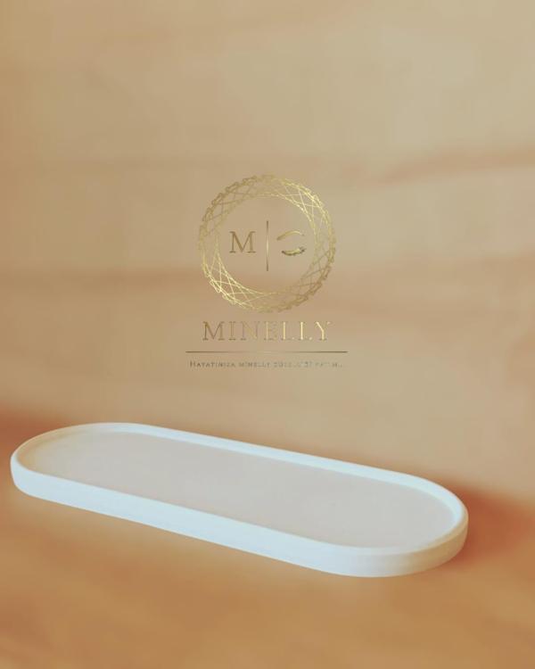 Minelly Uzun Dekoratif Tepsi - Image 1