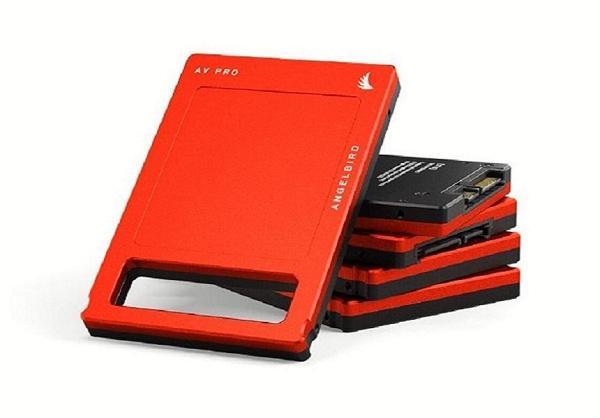Angelbird AV PRO MK3 1TB - Image 1