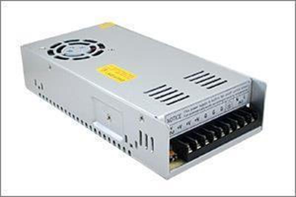 12 Volt 30 Amper Metal Kasa - Image 1
