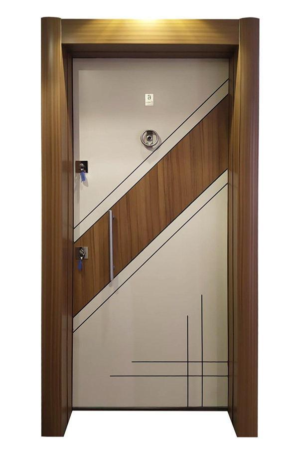 Tezdoor Çelik Kapı, Tırnaklı Sistem Kale Kilit Çelik Kapı, Eskitme Kasalı Düz Model Sağ Açılım - Image 1