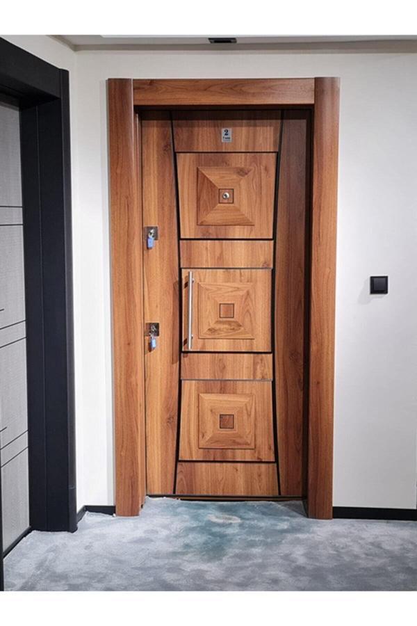 Tezdoor Çelik Kapi Ahşap Kaplama Çelik Kapi, Kabartmalı Model Daire Kapısı Sağ - Image 1