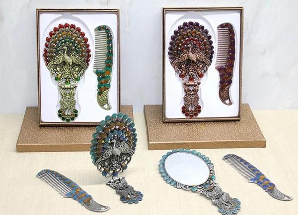 Tavuskuşu Katlanabilir Ayna Ve Tarak Seti Büyük Boy Alk4913 - Image 1