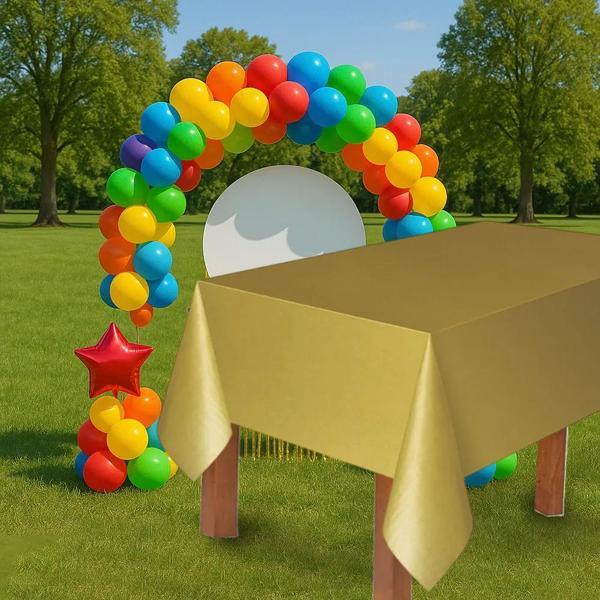 Altın Plastik Masa Örtüsü - Image 1