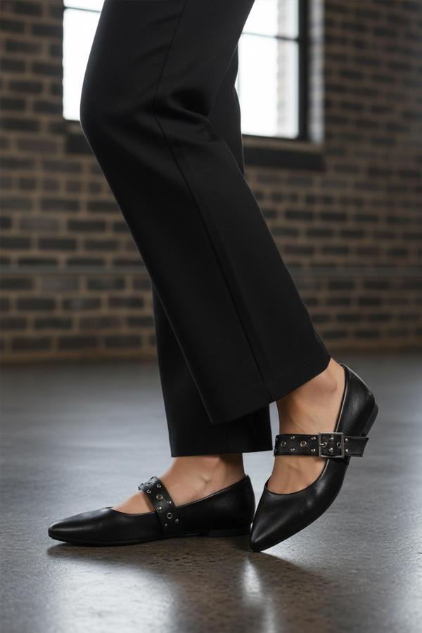 Siyah Cilt Kadın Günlük Ayakkabı 209166 Z  - Image 1