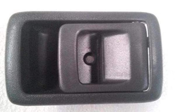 1998-2001 Toyota Hilux Pıck Up Ln145- Arka Kapı İç Açma Kolu Sağ Siyah  (Adet) (Oem No:6920532020G) - Image 1