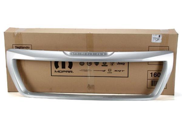 Peugeot Boxer- 2014-2024  Ön Panjur Çerçevesi Gümüş Gri (Tw) (Oem No:1612243480) - Image 1