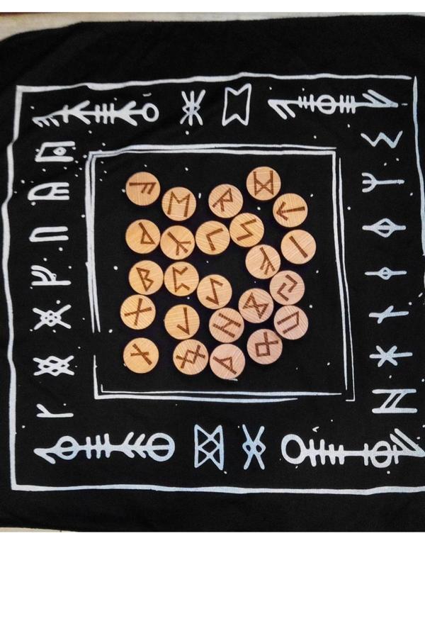 Rune Semboli Taşları Dişbudak Ağacı Run Taşları Örtüsü Sunak Nordic Runes Örtüsü Sunağı ve Taşları S - Image 1