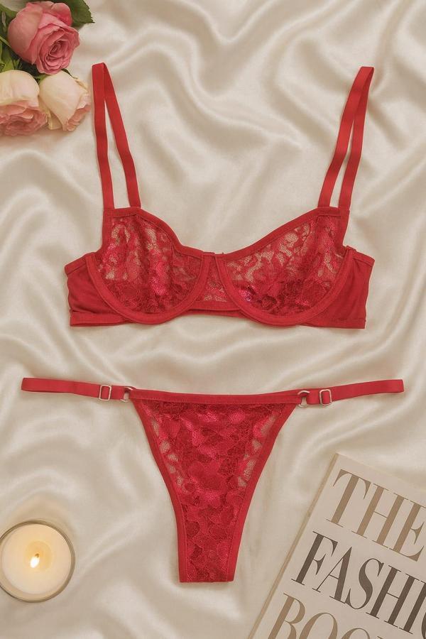 Kırmızı Transparan Dantel Bralet & Külot İç Giyim Takımı - Image 1