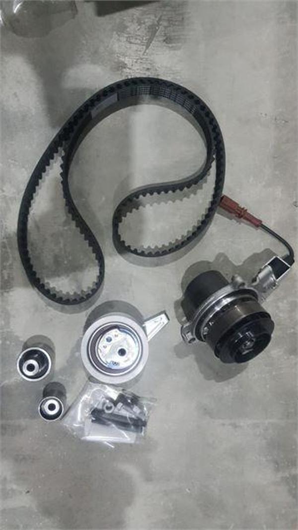 Bosch Clh Motor Devirdaimli Trıger Seti Vw Caddy Crafter Golf7 Passat-Tiguan 1.6-2.0 Tdi 13> Audı A3 1987946383 - Image 1