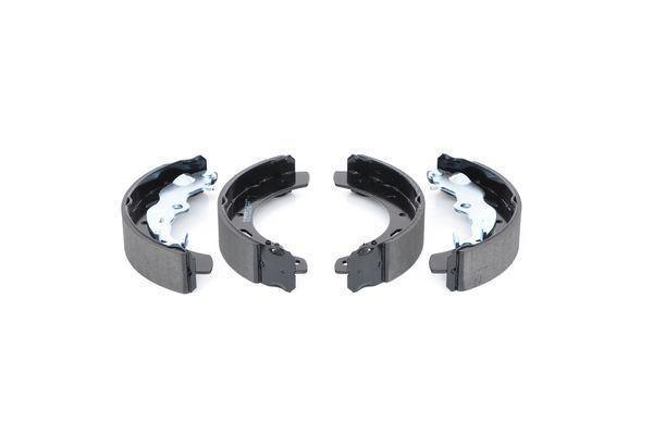Bosch Arka Pabuç Balata Ford Bmax (12=> Focus Iıı 1.0-1.5-1.6Ti 11=> Courıer 1.5Tdcı-1.6Tdcı 14=>(230X40) 0986487796 - Image 1