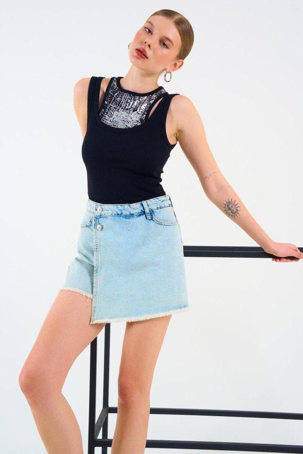 İçi Baskılı Halter Yaka Kaşkorse Atlet - Siyah - Image 1