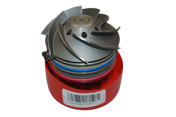 John Deere RE521503 Yüksek Akışlı Motor Su Pompası Kiti - 250D, 300D, 3510, 6081AFM75, 9560 STS, 9610 ve Diğer Modellerle Uyumlu - Image 1
