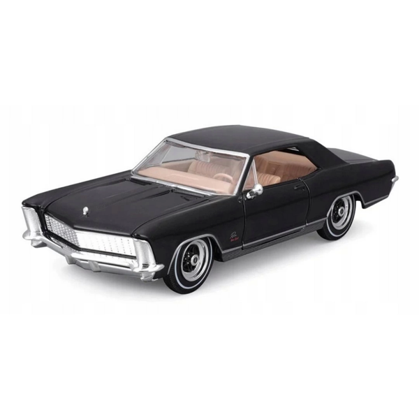 Maisto 1/26 1965 Buick Riviera 31214 - Image 1