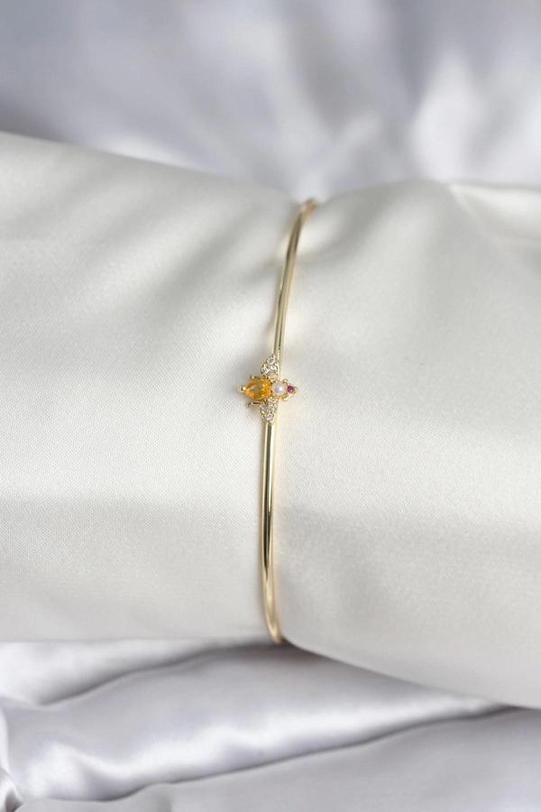 Sinek Figürlü Gold Renk Pirinç Kadın Bileklik - Image 1