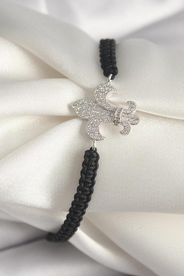 Pirinç Gümüş Renk Zirkon Taşlı Zambak Figür Asanrsörlü Makrome Model Kadın Bileklik - Image 1