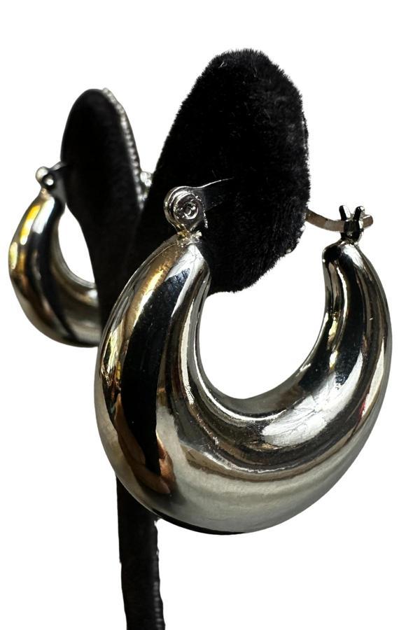 Uretti - İREM 3914 Tombul Bombeli Model Ay Küpe - Image 1